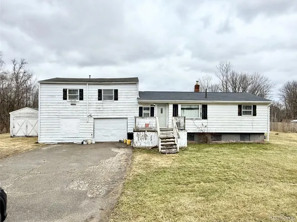 6377 E Atherton Rd, Burton, MI 48519