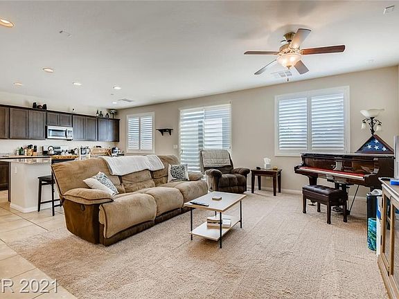 5th image of 2224 Mundare Dr