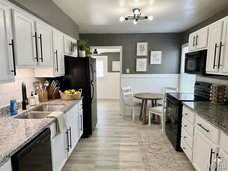 312 Joy Dr — Photo 10