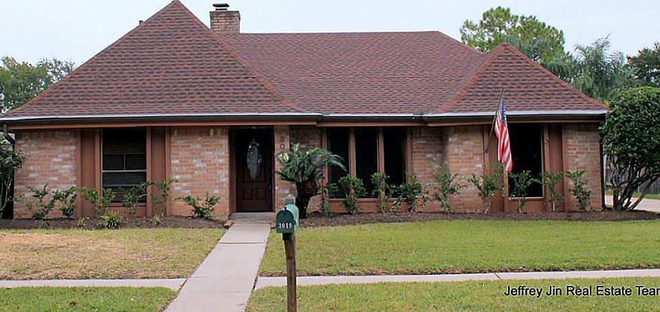 1st image of 3019 Colonial Dr
