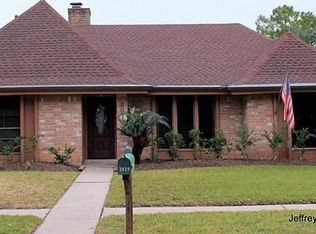 3019 Colonial Dr, Sugar Land, TX 77479