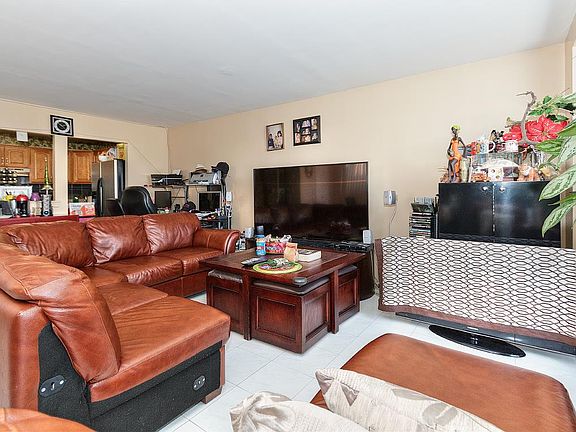 4th image of 713 E 85th St APT 102