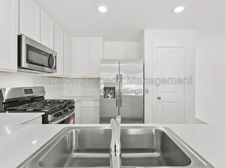 12403 Wild Strawberry Rd — Photo 11