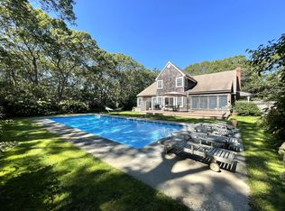 19 Grape Arbor Ln, East Hampton, NY 11937