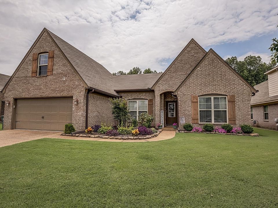 1st image of 7865 Country Lake Dr