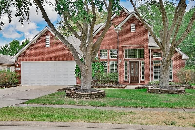 1st image of 2119 Emerald Cove Dr