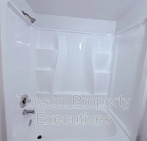 3810 E Monte Vista Dr #110 — Photo 11