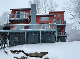 1142 Yorkshire Ln, Bushkill, PA 18324