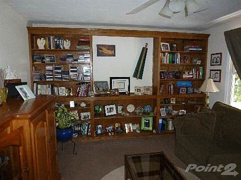 Bedroom or Den