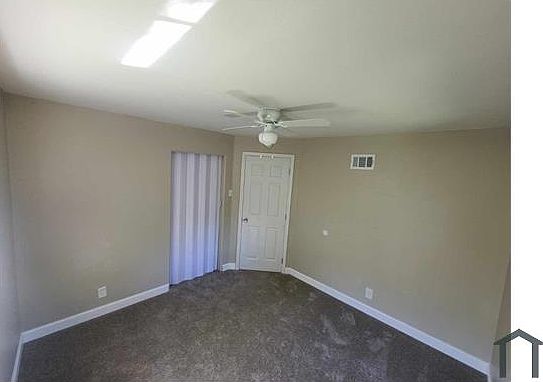 4th image of 8707 Marcella Ave