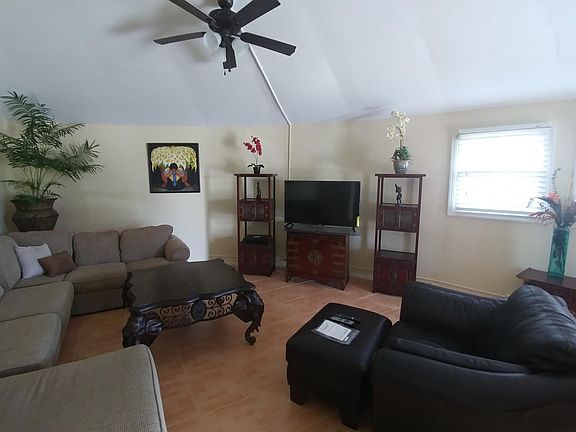 4th image of 17216 Whitewater Ct