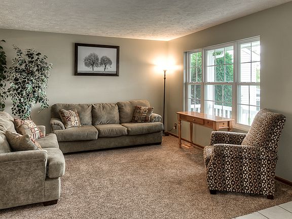 4th image of 2803 Hunter Dr