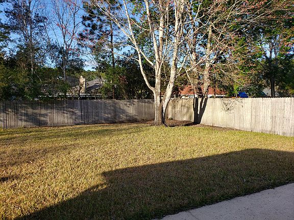 Large Fenced backyard