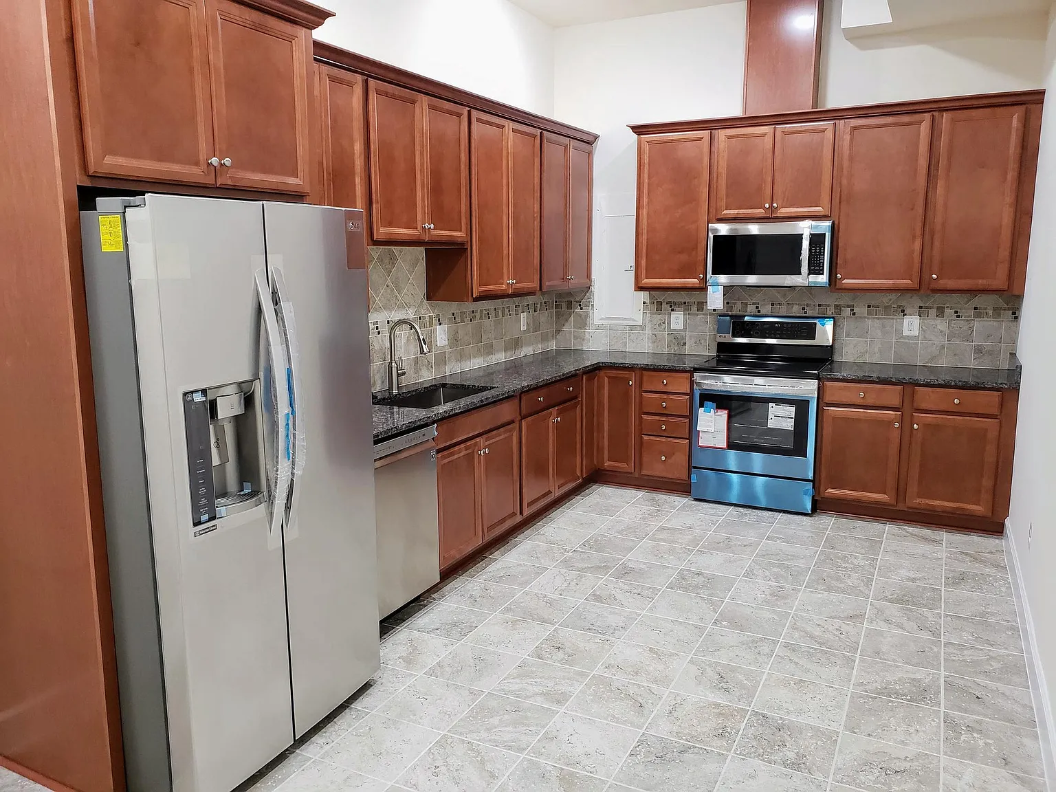 3172 Fledgling Cir — Photo 3