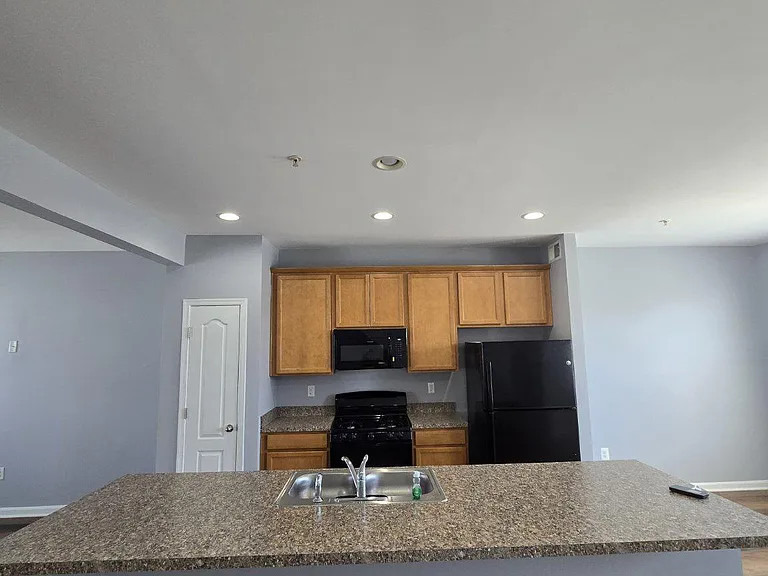 7720 Village Park Dr — Photo 29