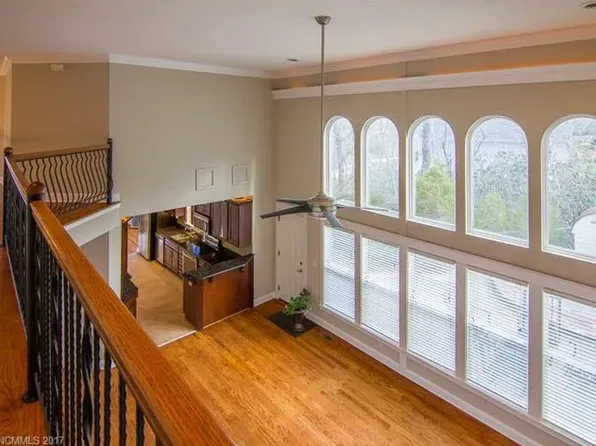 6 Kit Ct, Fletcher, NC 28732