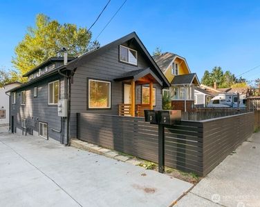 4529 26th Avenue SW, Seattle, WA, 98106
