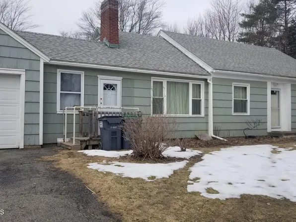 10 Skyview Drive, Cohoes, NY 12047