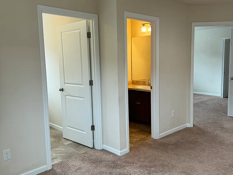 17531 SE Pinnacles St — Photo 14
