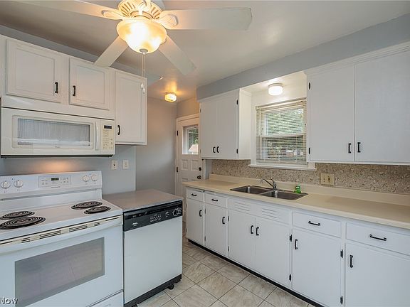 5th image of 18404 Homeway Rd