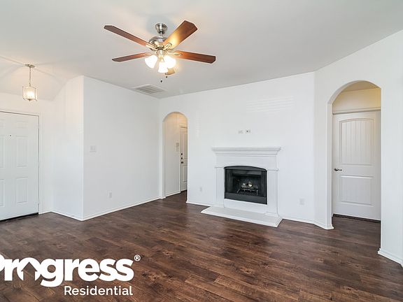3rd image of 4020 Eagle Dr