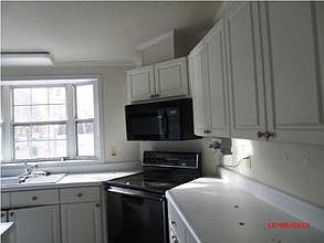 2nd image of 12403 Cottageville Hwy