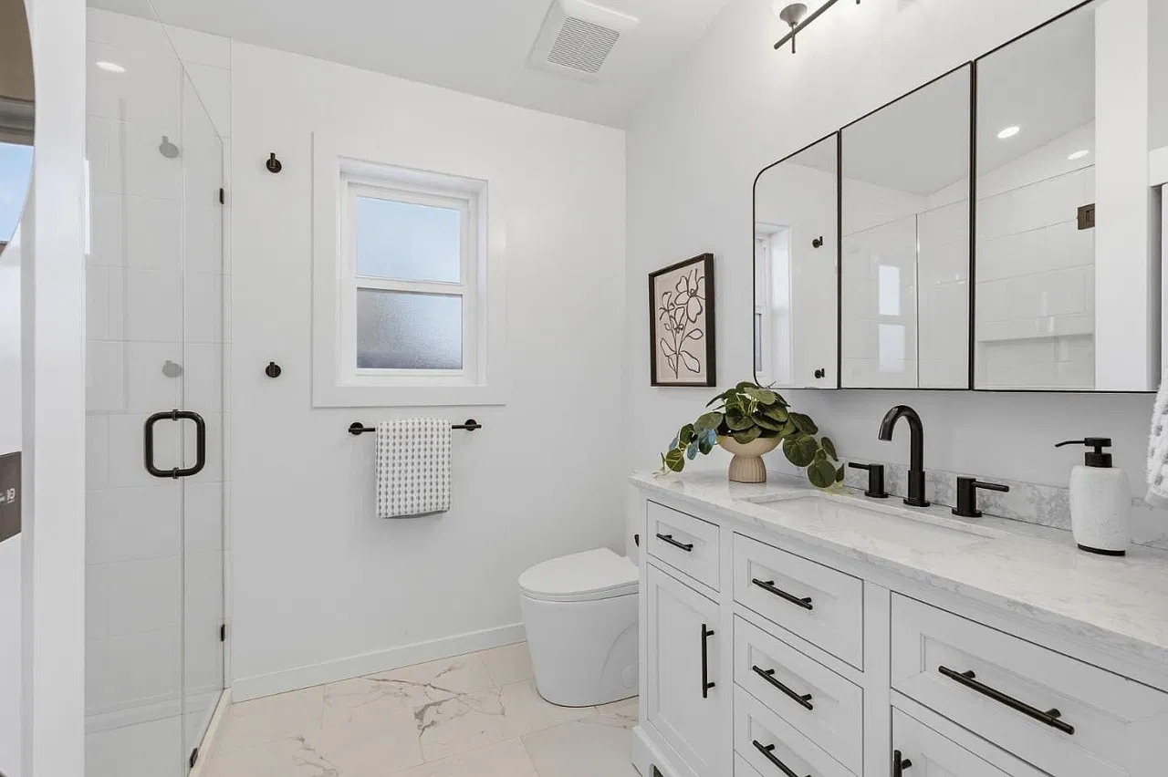 1 bed, $3,000 — Photo 2
