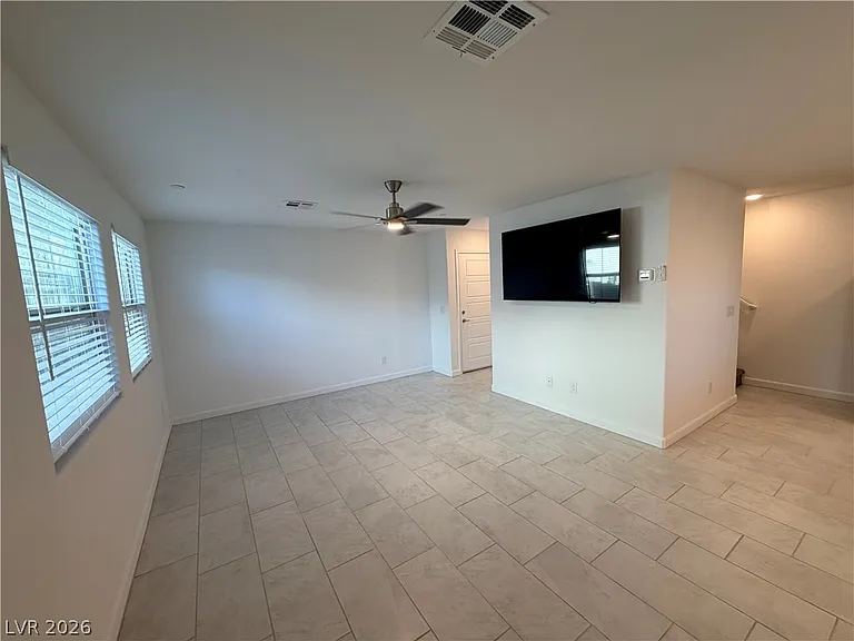 815 Watford Pl — Photo 6