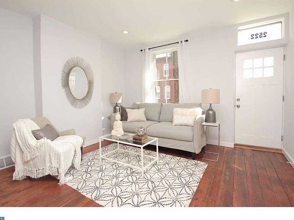 3rd image of 2522 Coral St