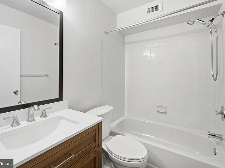 169 Bradford Ct #A — Photo 24