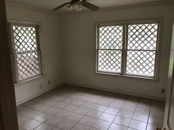 2nd image of 4704 Hakel Dr