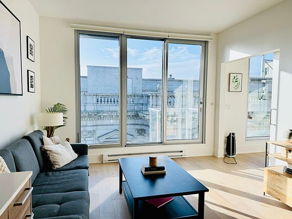 3rd image of 1075 Market St Unit 709