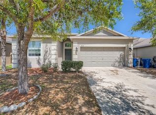 8008 Alamosa Wood Ave, Ruskin, FL 33573