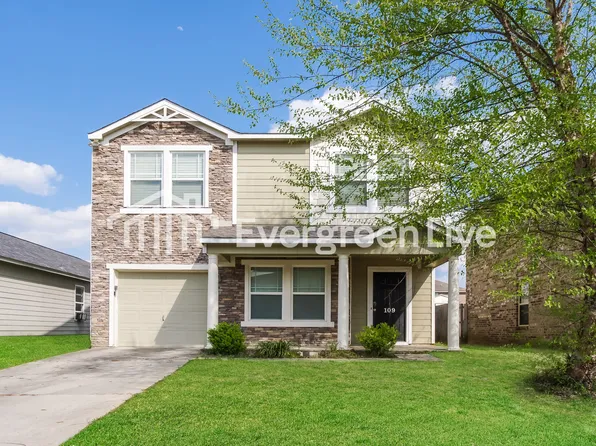 109 Darrow Creek Dr, Owens Cross Roads, AL 35763