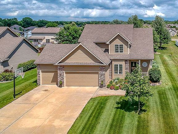 3rd image of 1181 Hansen Pl