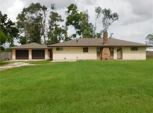 1065 Theriot Rd, Lake Charles, LA 70611