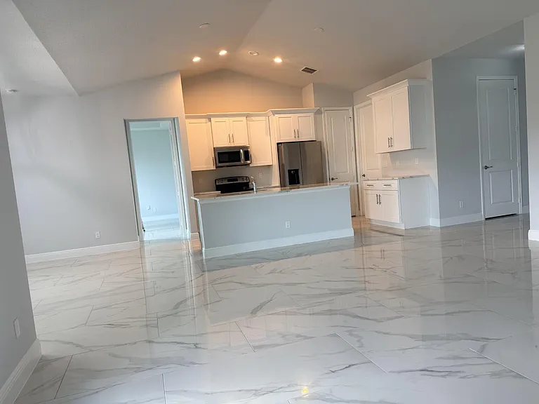 5673 NW Whitecap Rd — Photo 7
