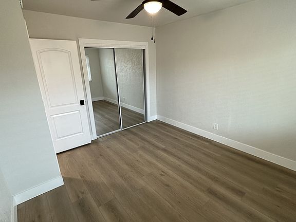 3rd image of 442 Smith Ave Unit 5