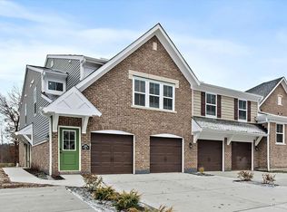 5883 Parkview Ln #90301, Milford, OH 45150