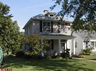7702 Suffolk Ave, Saint Louis, MO 63119