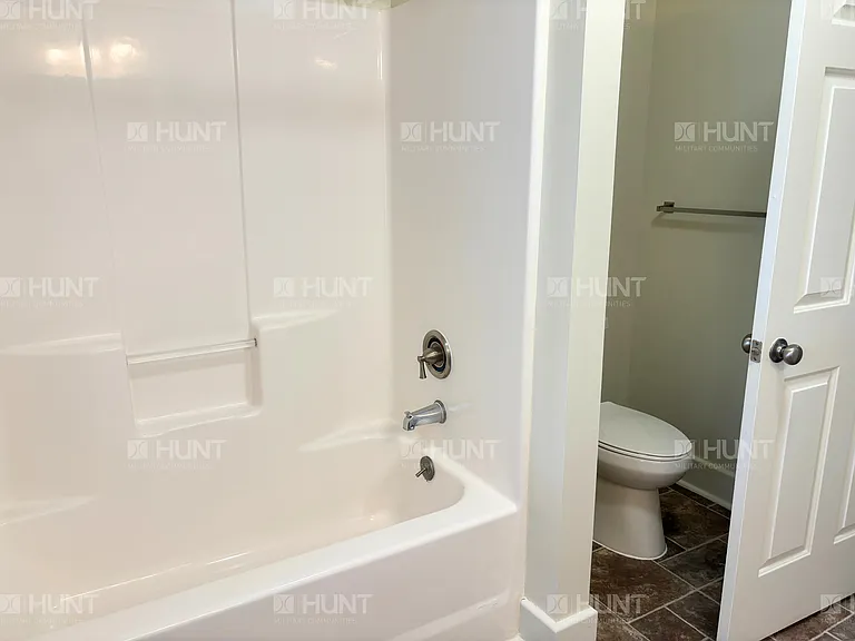 329 Jefferson Dr — Photo 14