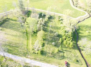 Chester Ave, Oneida, TN 37841