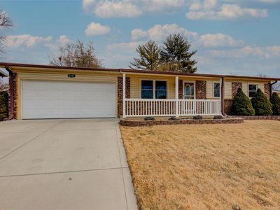 3356 Leverenz Dr, Saint Charles, MO, 63301