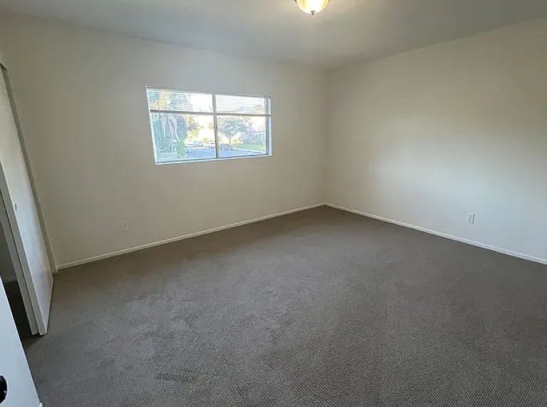 7601 Newlin Ave #B — Photo 13