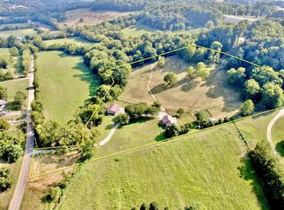 2909 Fly Rd, Santa Fe, TN 38482