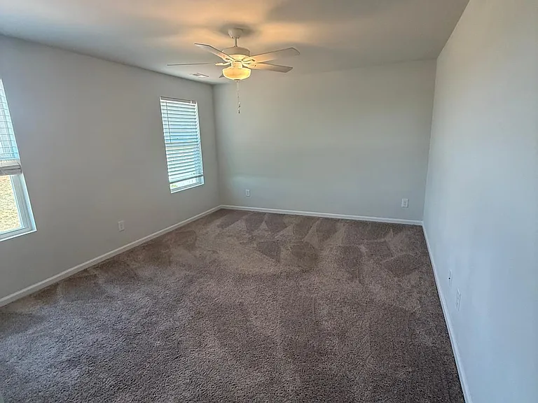 3909 Angel Hill Ln — Photo 20
