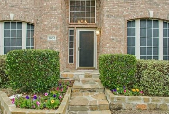 5th image of 2805 Golden Meadow Ave