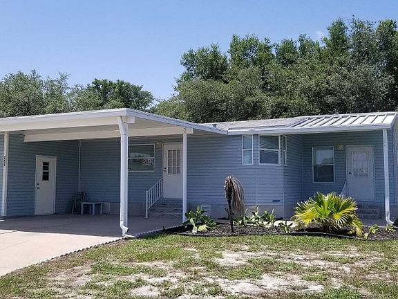 2nd image of 2229 Hollowridge Dr