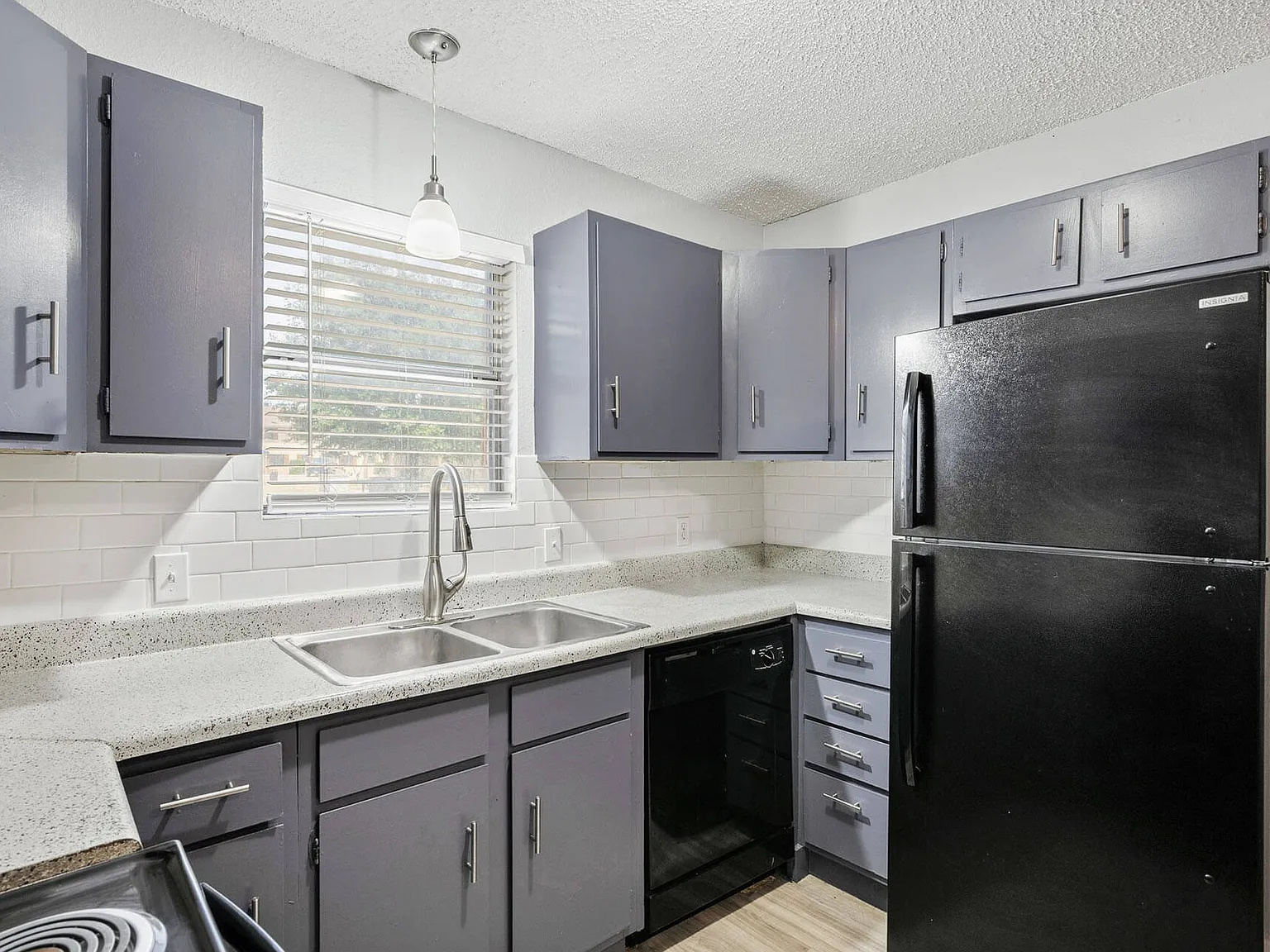 Breezeway Townhomes — Photo 2