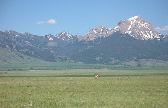 Sphinx Mountain